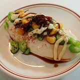 醤油/マヨで　丸オクラとコーンと昆布佃煮の冷奴